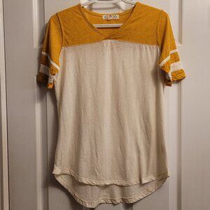 Sweet Tea's by PINK ROSE! Mustard Yellow and White NWOT!